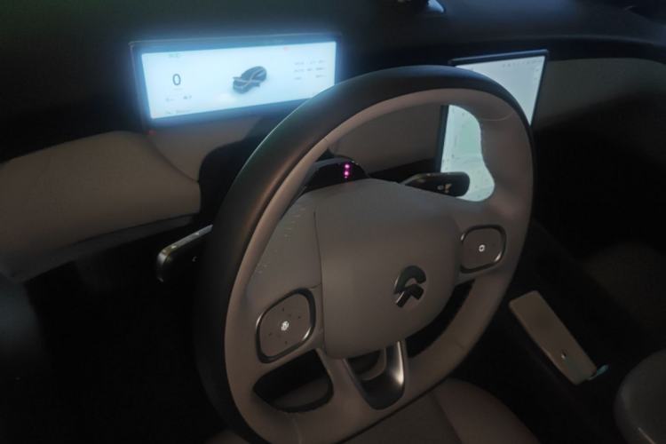 Used Nio ET5T 2024 75kWh Touring Center Console