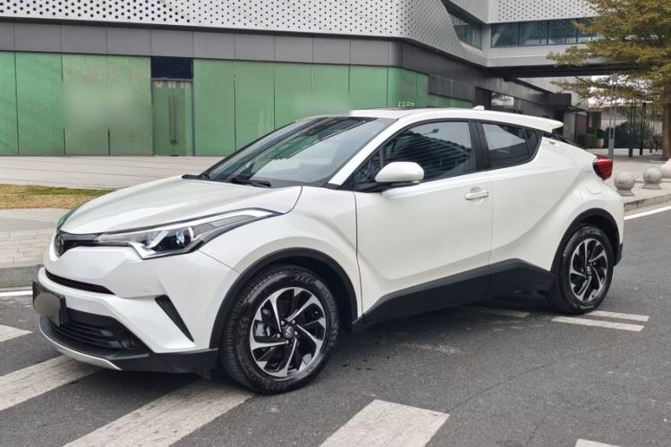 Used Toyota IZOA 2020 2.0L Yi Xiang CARE