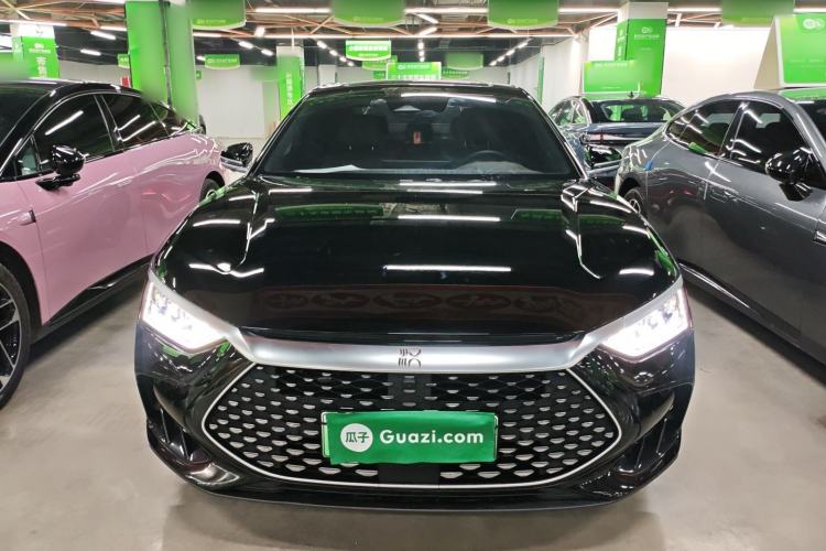 Used BYD Han 2023 DM-i Champion Edition 121KM Prestige Model
