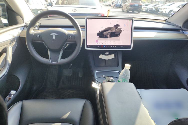 Used Tesla Model Y 2023 Rear-Wheel-Drive Version