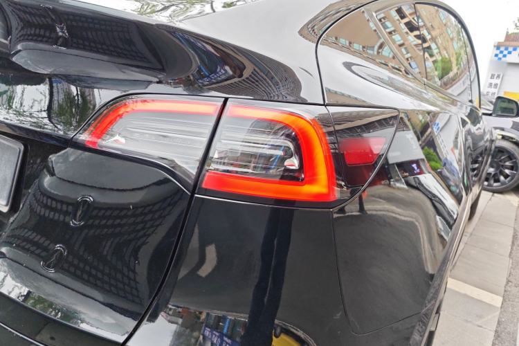 Used Tesla Model Y 2021 Standard Range Rear-Wheel Drive Version