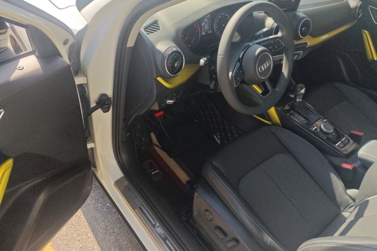 Used Audi Q2L 2018 35 TFSI Fashion Dynamic Version China VI Emission Standard