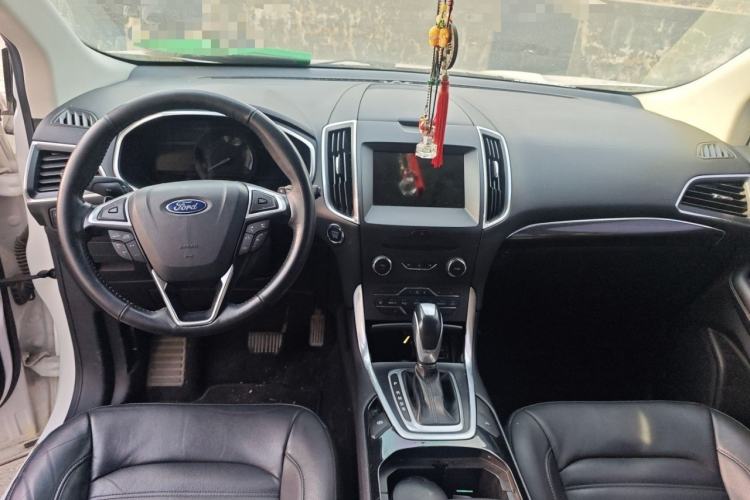 Used Ford Edge 2018 EcoBoost 245 Two-Wheel-Drive Titanium 7-Seater China V Standard
