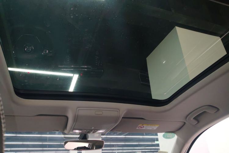 Used Volkswagen Tiguan L 2017 330TSI Automatic Two-Wheel Drive Flagship Edition Headliner