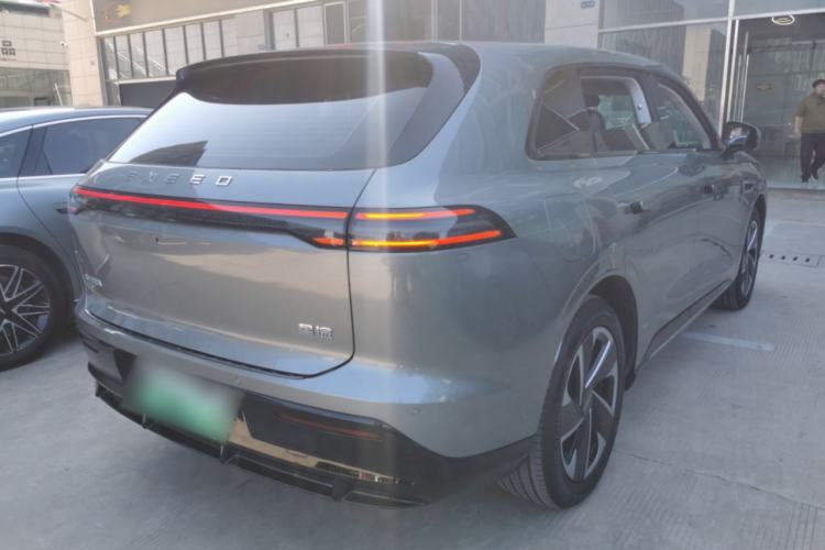 Used EXEED Star Era ET 2024 Range-Extended 200 Pro+ Rear Right 45 Deg