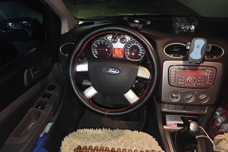 Used Ford Focus 2011 Hatchback 1.8L Manual Classic Model