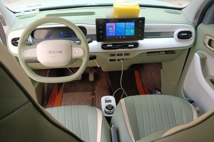 Used Geely Galaxy Panda 2025 210 km – Yuanqi Bear
