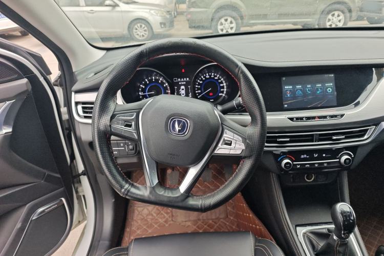 Used CHANGAN Eado 2019 1.6L GDI Manual Value Edition China VI Standard
