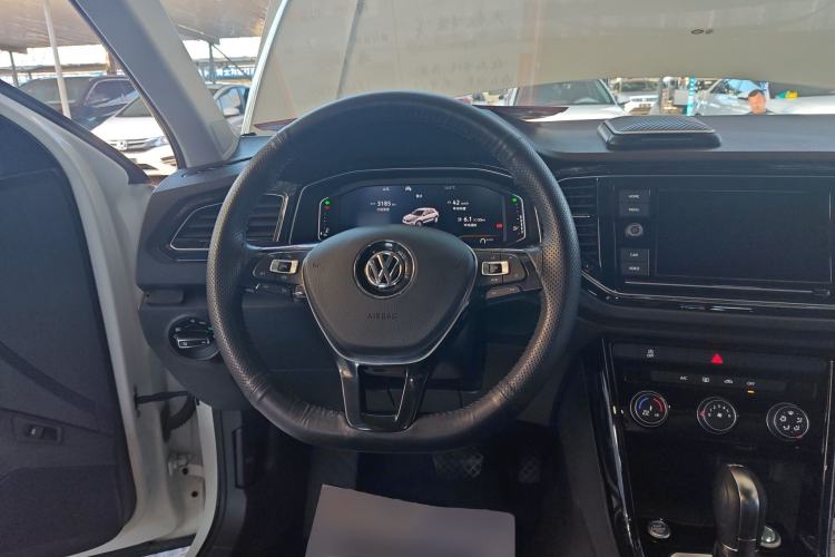 Used Volkswagen T-ROC 2020 280TSI DSG Two-Wheel Drive Comfort Version Steering Wheel