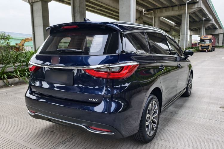 Used BYD Song MAX 2019 1.5T Automatic Smart Connect Ruiyi Sunroof Model 7 Seats China VI Standard
