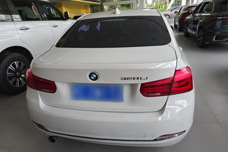 Used BMW 3 Series 2016 320Li Ambition Model
