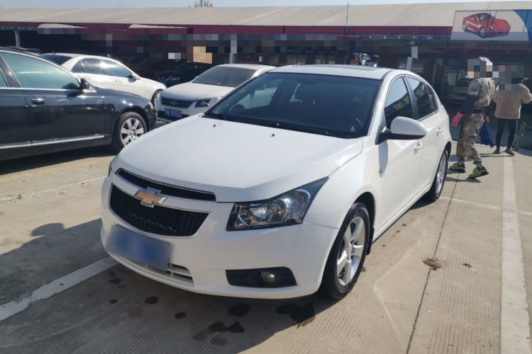Used Chevrolet Cruze 2013 Hatchback 1.6L Manual Luxury Model