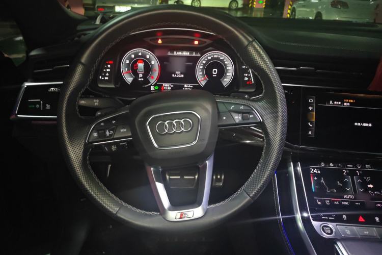 Used Audi Q8 2022 55 TFSI Prestige Dynamic Edition Steering Wheel