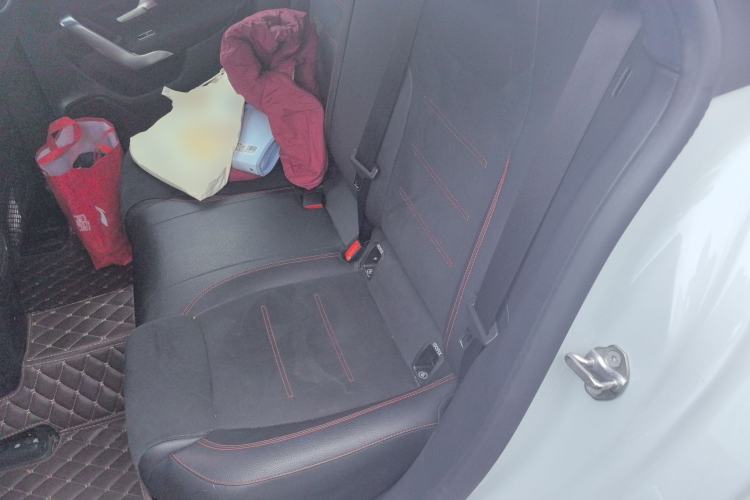 Used Mercedes-Benz CLA 2022-Year Updated CLA 200 Left Rear Seat