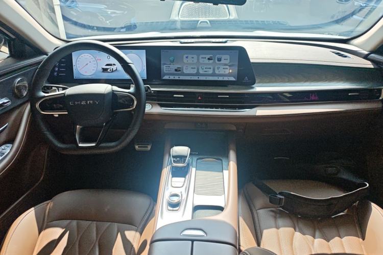 Used Chery Arrizo 8 2023 High-Performance Edition 2.0T DCT Powerfully Equipped