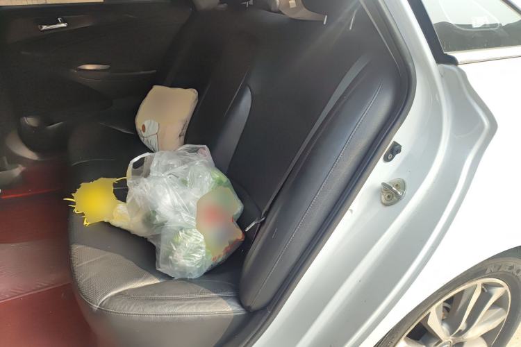 Used Hyundai Sonata 2013 2.4L Automatic Leading Edition China IV Standard
