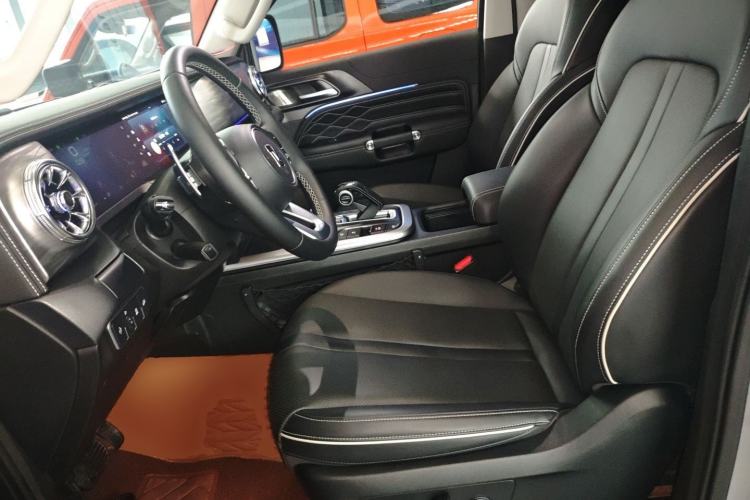 Used Tank 300 2023 Off-Road Edition 2.0T Conqueror Left Front Seat