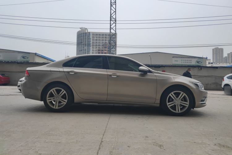 Used Volkswagen Lamando 2015 280TSI Manual Comfort Edition