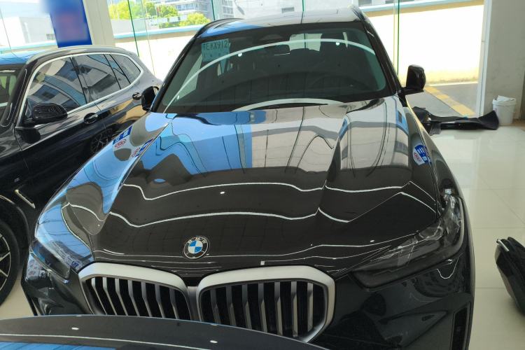 Used BMW X5 2023 xDrive 30Li Luxury M Sport Night Edition Package