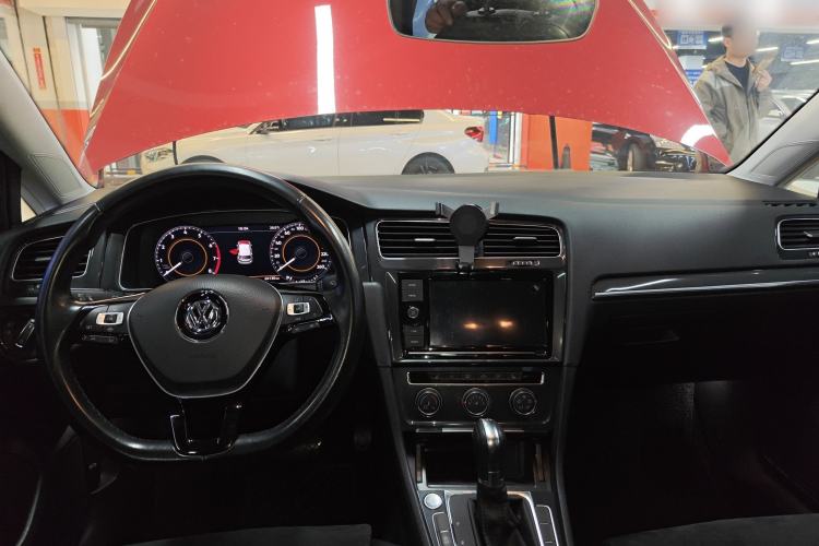 Used Volkswagen Golf 2019 280TSI DSG Luxury Version China VI Standard