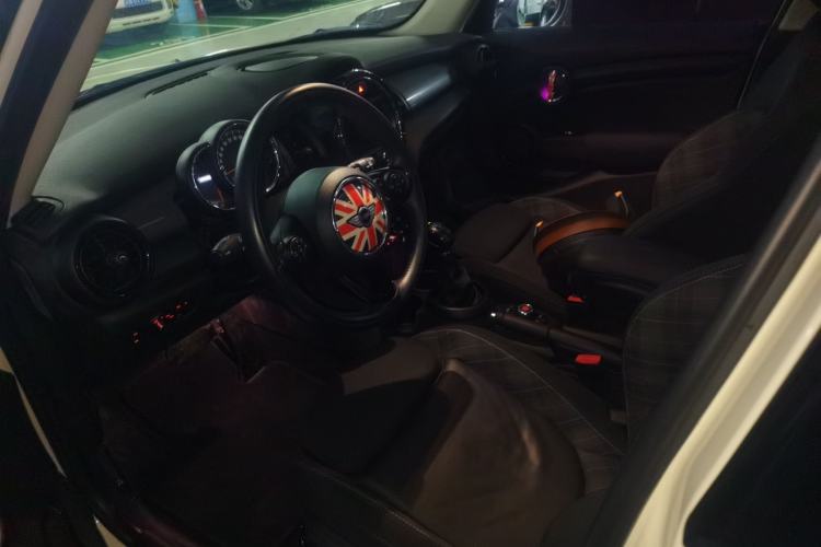 Used MINI 2016 1.5T COOPER Five-Door Edition