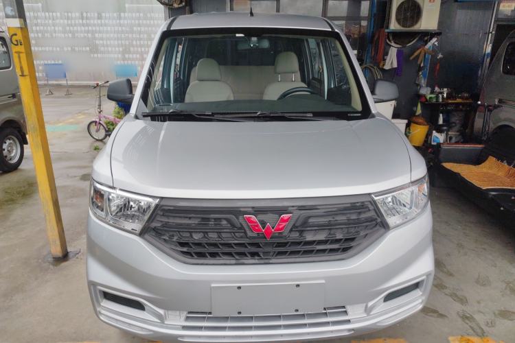 Used Wuling Hongguang V 2022 1.5L Jingqu Edition Electric-Assist LAR Front