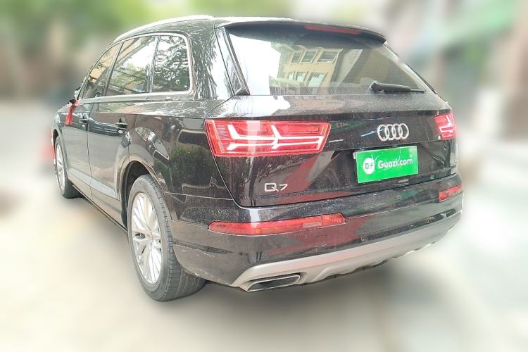 Used Audi Q7 2019 55 TFSI Technology Edition Rear Left 45 Deg