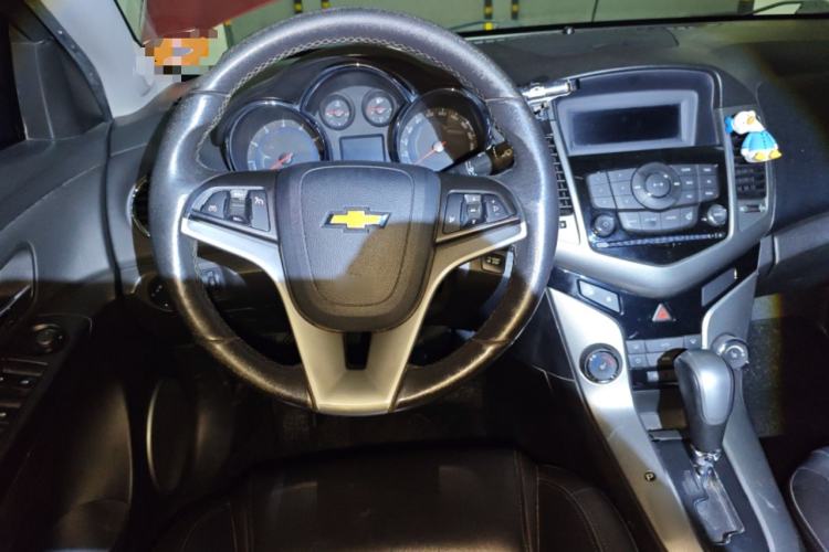 Used Chevrolet Cruze 2011 1.8L SE Automatic Steering Wheel