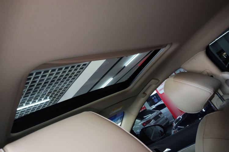 Used Buick GL8 2023 Land Executive Class 652T Luxury Model