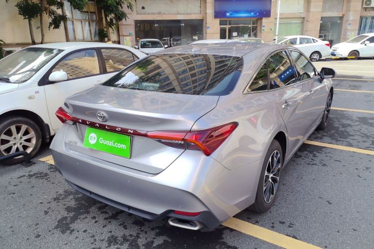 Used Toyota Avalon 2023 2.0L Luxury Edition