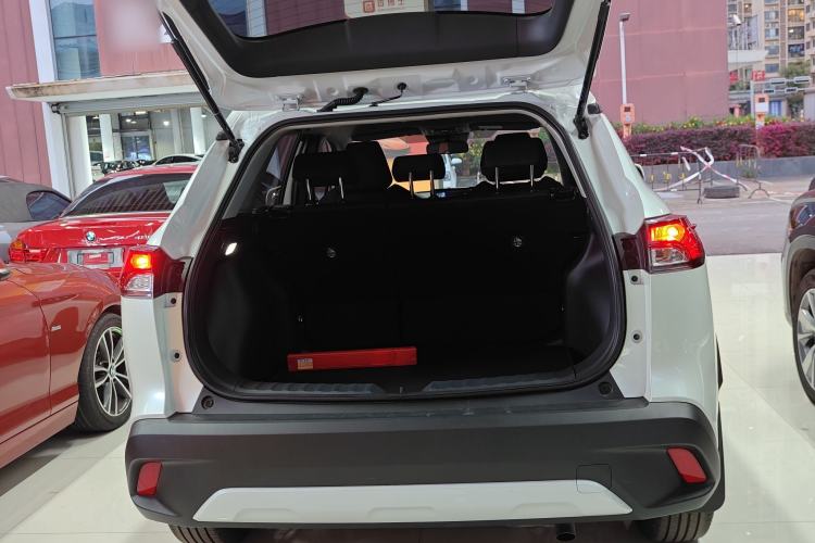 Used Toyota Corolla Cross 2024 2.0L Pioneer Edition
