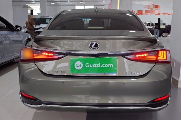 Used Lexus ES 2020 200 Excellence Edition