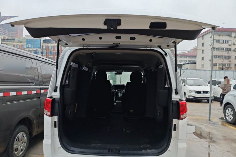 Used JAC Refine M4 2016 2.0L Manual Luxury Version