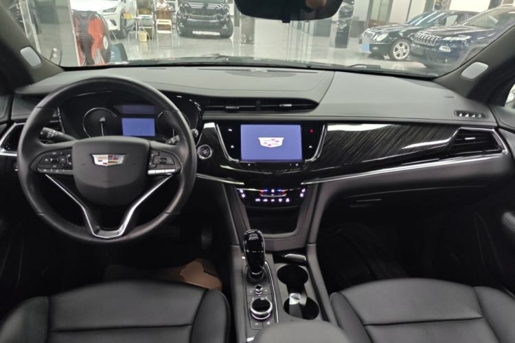 Used Cadillac XT6 2022 2.0T Six-Seater Four-Wheel Drive Luxury Version