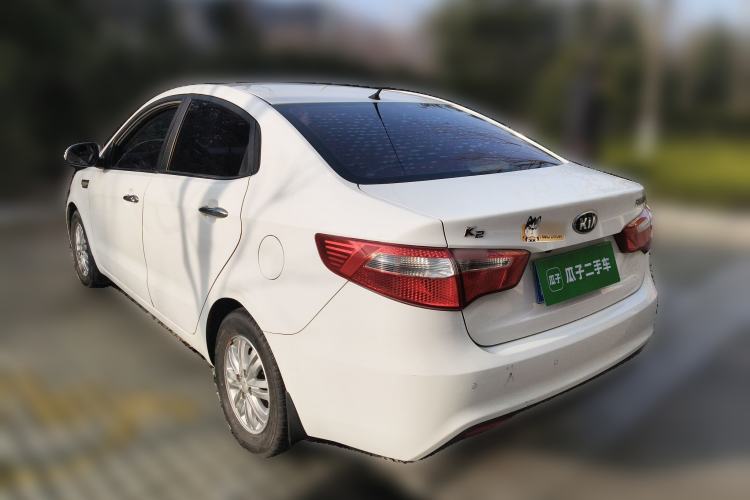 Used Kia K2 2012 Sedan 1.4L MT GLS Commemorative Edition
