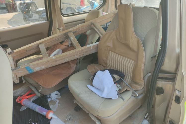 Used Wuling Rongguang 2014 1.2L S Standard Model