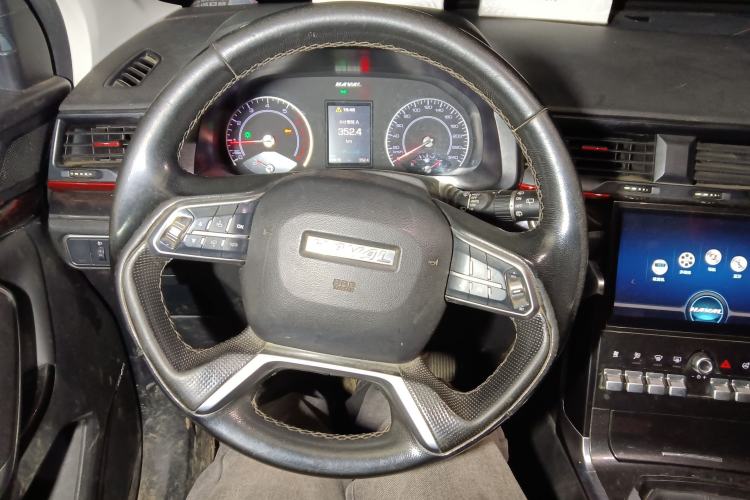 Used Haval H4 2019 1.5 GDIT Manual Luxury Smart Connect Version China V Standard