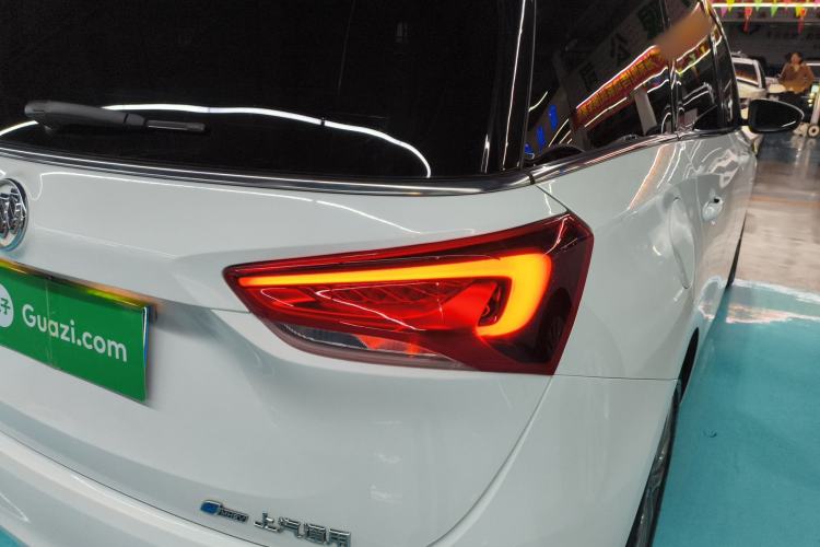 Used Buick GL6 2021 323T Mild Hybrid Connect Luxury Model Right Rear Taillight