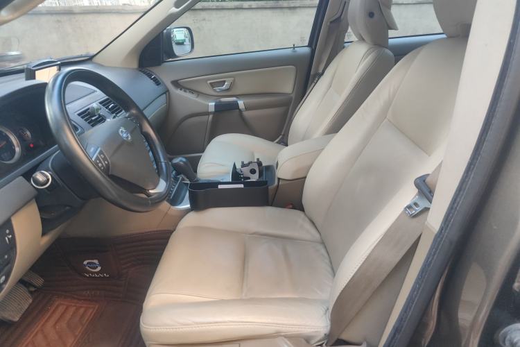 Used Volvo XC Classic 2014 T5 Luxury Edition
