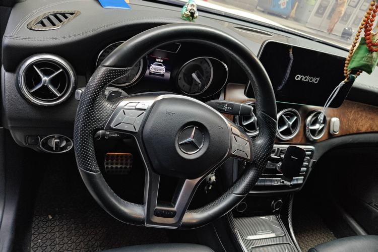 Used Mercedes-Benz GLA 2015 GLA 260 4MATIC Sport Edition
