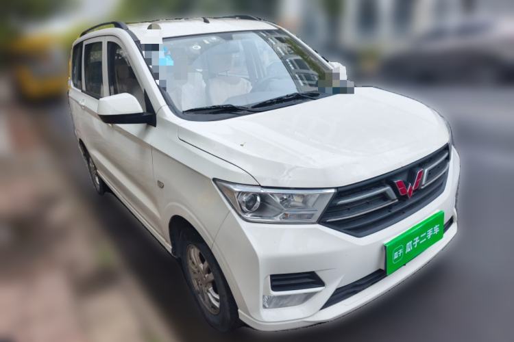 Used Wuling Hongguang 2019 1.5L S Standard Version China VI LAR