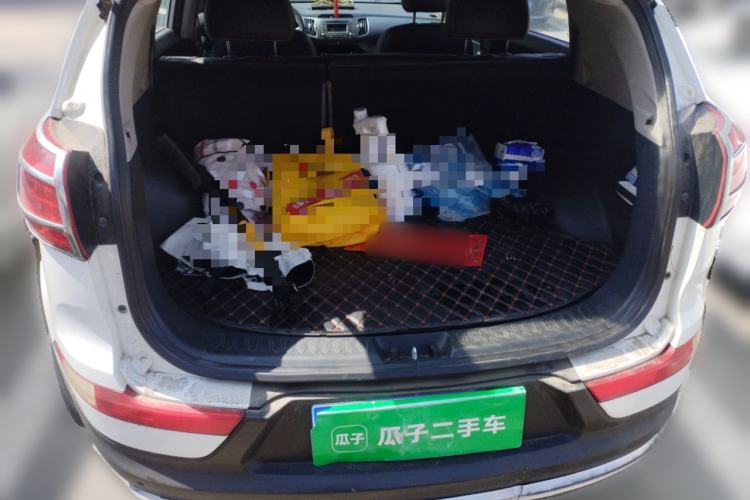 Used Kia Sportage R 2012 2.0L Automatic Two-Wheel Drive GL Trim Trunk