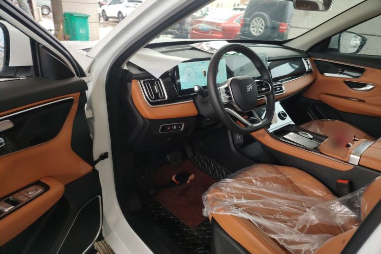 Used JETOUR Shanhai L7 2024 1.5T 120km MAX 5-Seater Driver Seat