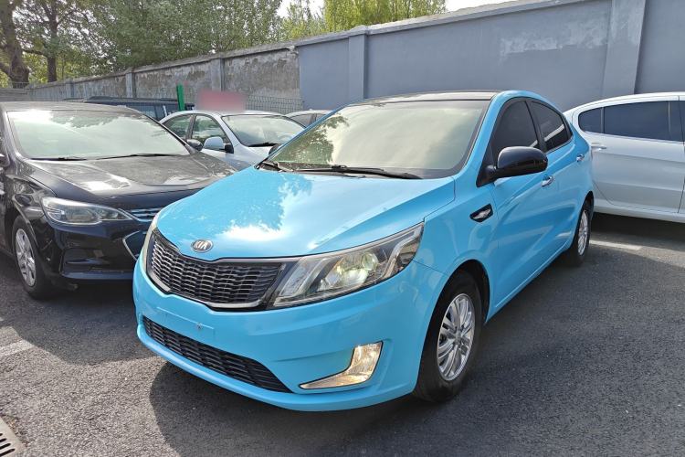 Used Kia K2 2012 Sedan 1.4L MT GLS Commemorative Edition