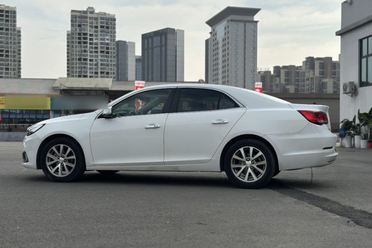 Used Chevrolet Malibu 2017 1.5T Automatic Luxury Edition Exterior 2