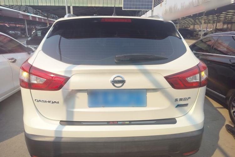 Used Nissan Qashqai 2016 2.0L CVT Luxury Edition
