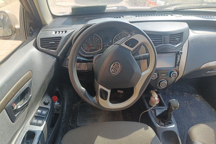 Used FAW Xiali N7 2014 1.3L Manual Sport Prestige Edition Steering Wheel