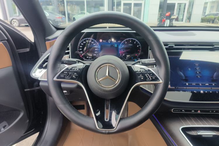 Used Mercedes-Benz E-Class 2025 Facelift E 300 L Fashion Edition
