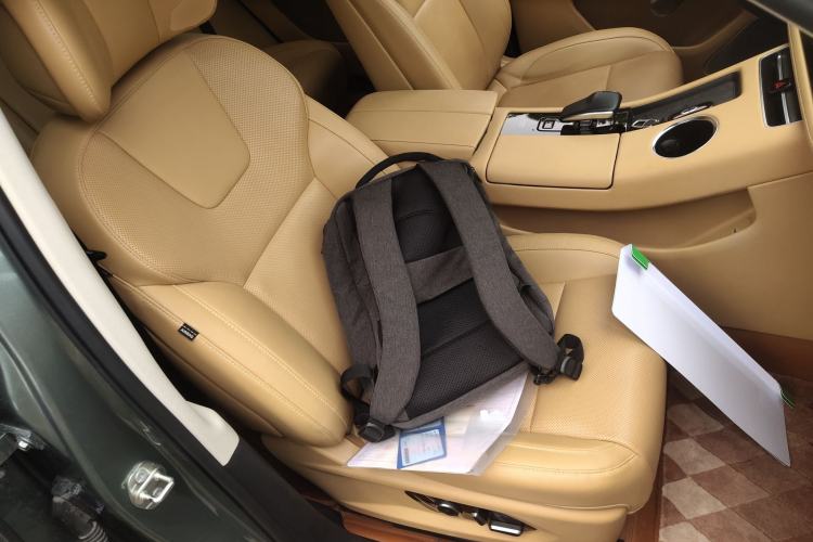 Used Hima AITO M5 2022 Extended-Range Four-Wheel Drive Ultimate Edition Right Front Seat