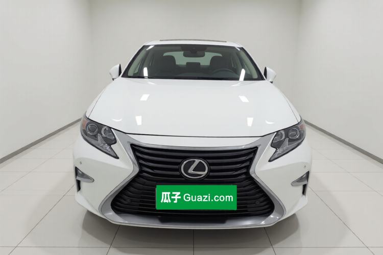 Used Lexus ES 2015 200 Elite Edition
